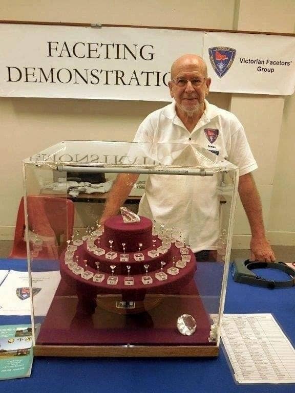 Faceting Demonstration at Vic Gemkhana 2016 - Geelong, Victoria