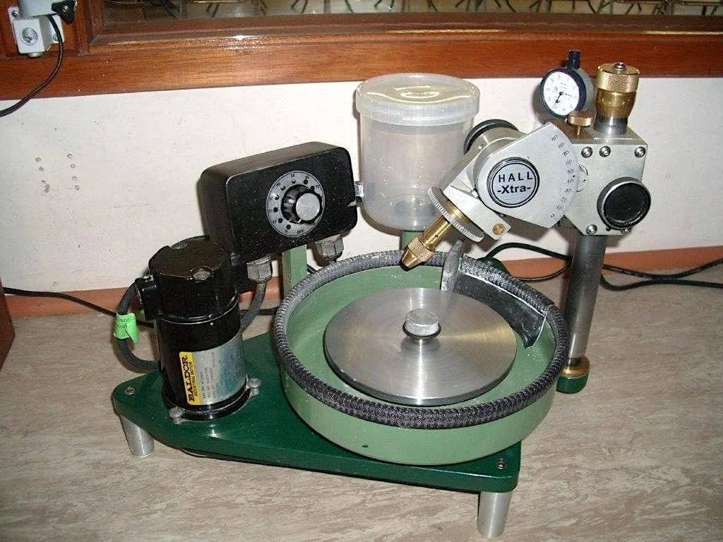 Halls Extra 3 Faceting Machine