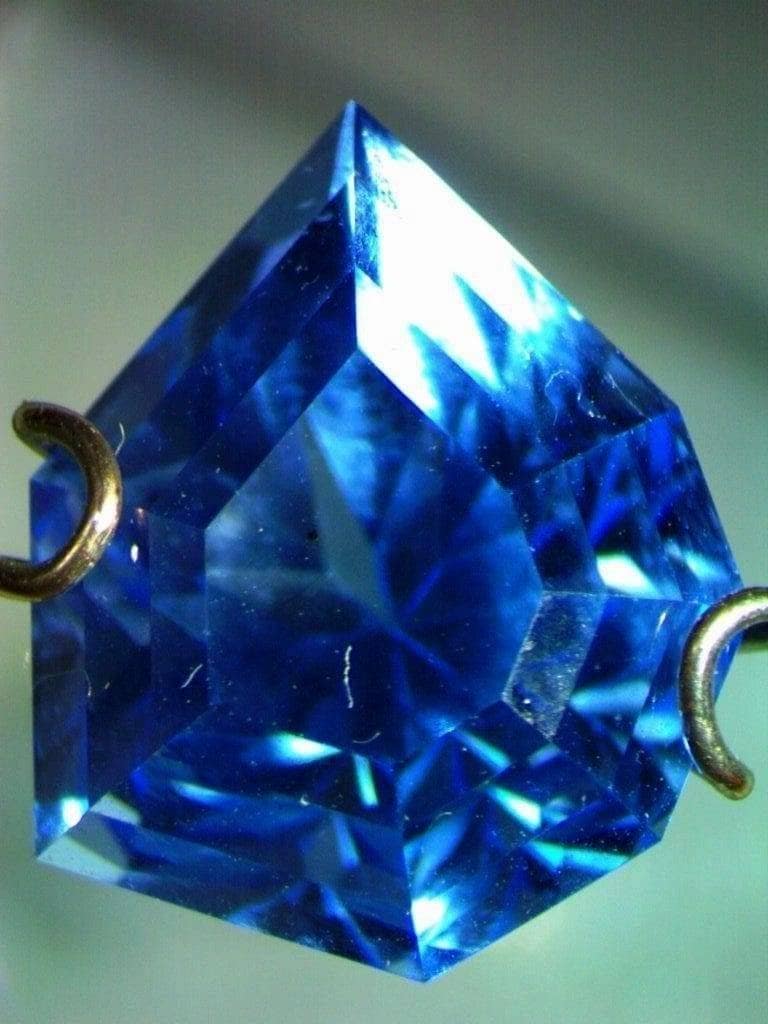 Man-Made Quartz, Free Form Design, - John Honan (2017)